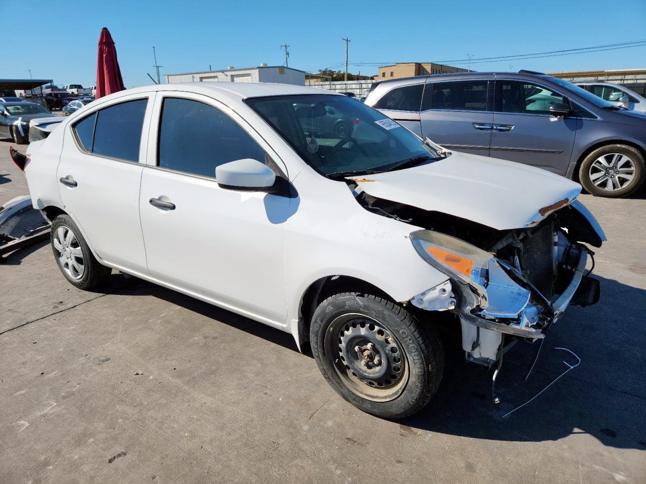2017 Nissan Versa S - Image 4