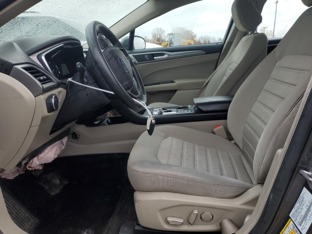 2020 Ford Fusion Se - Image 7