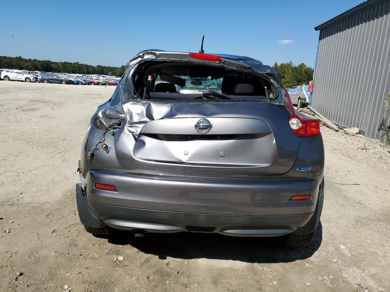 2014 Nissan Juke S - Фото 6