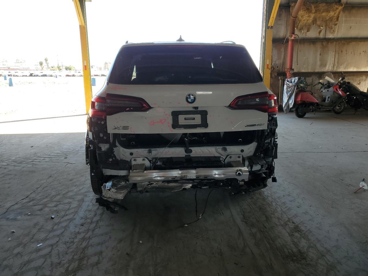 2020 BMW X5 Sdrive 40I - Фото 6
