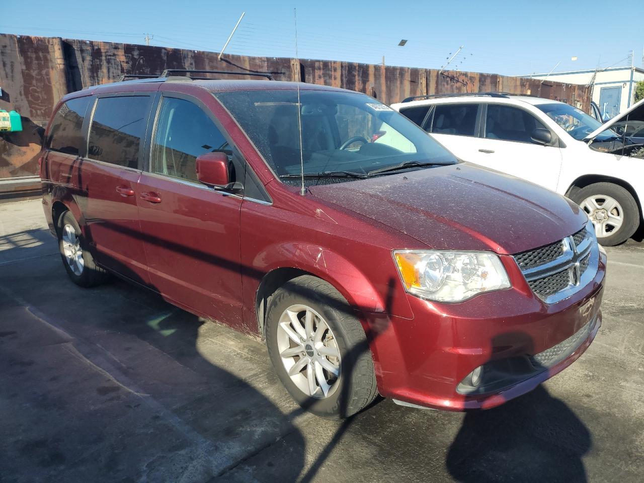 2018 Dodge Grand Caravan Sxt - Фото 4