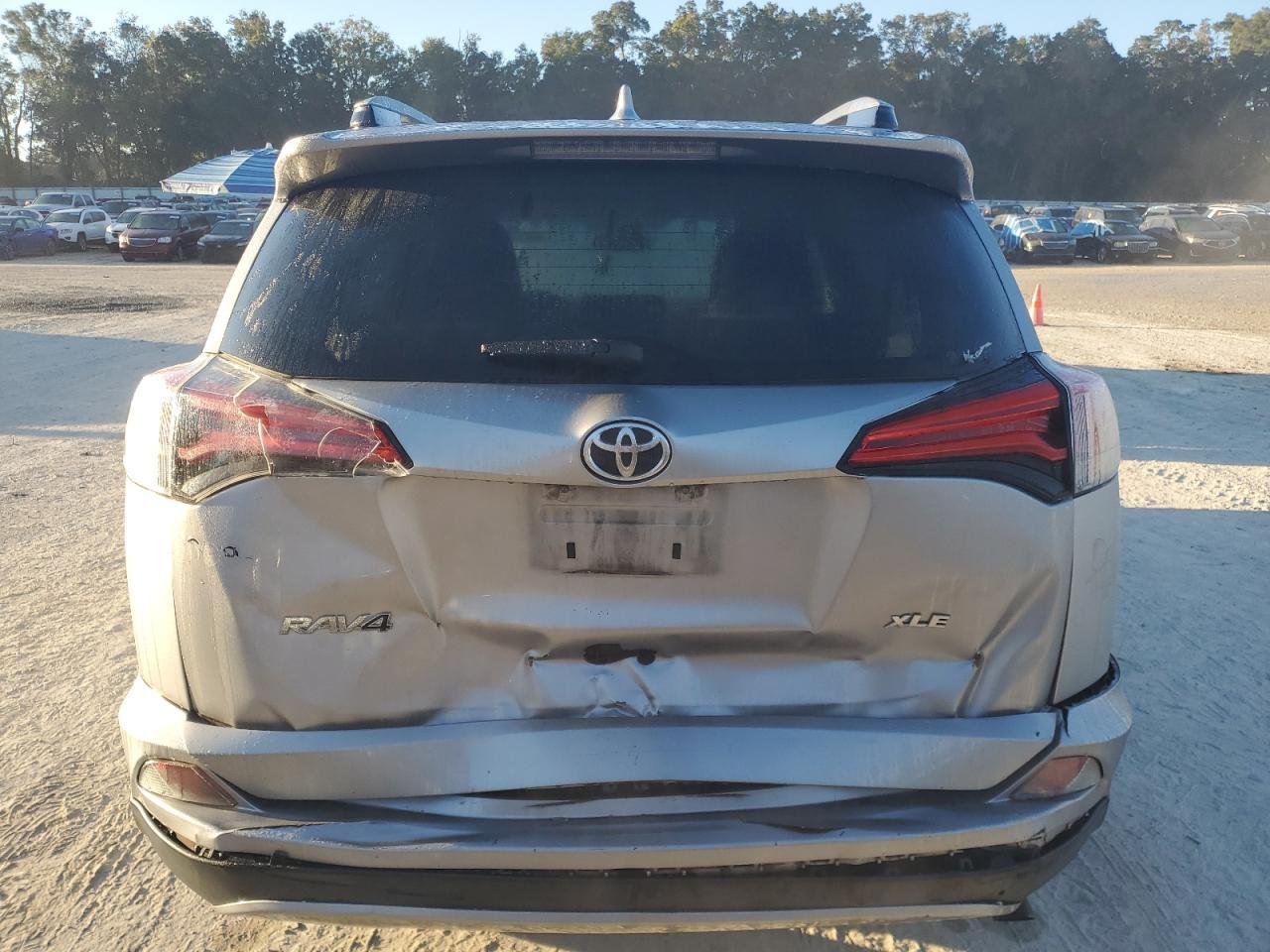 2017 Toyota Rav4 Xle - Фото 6