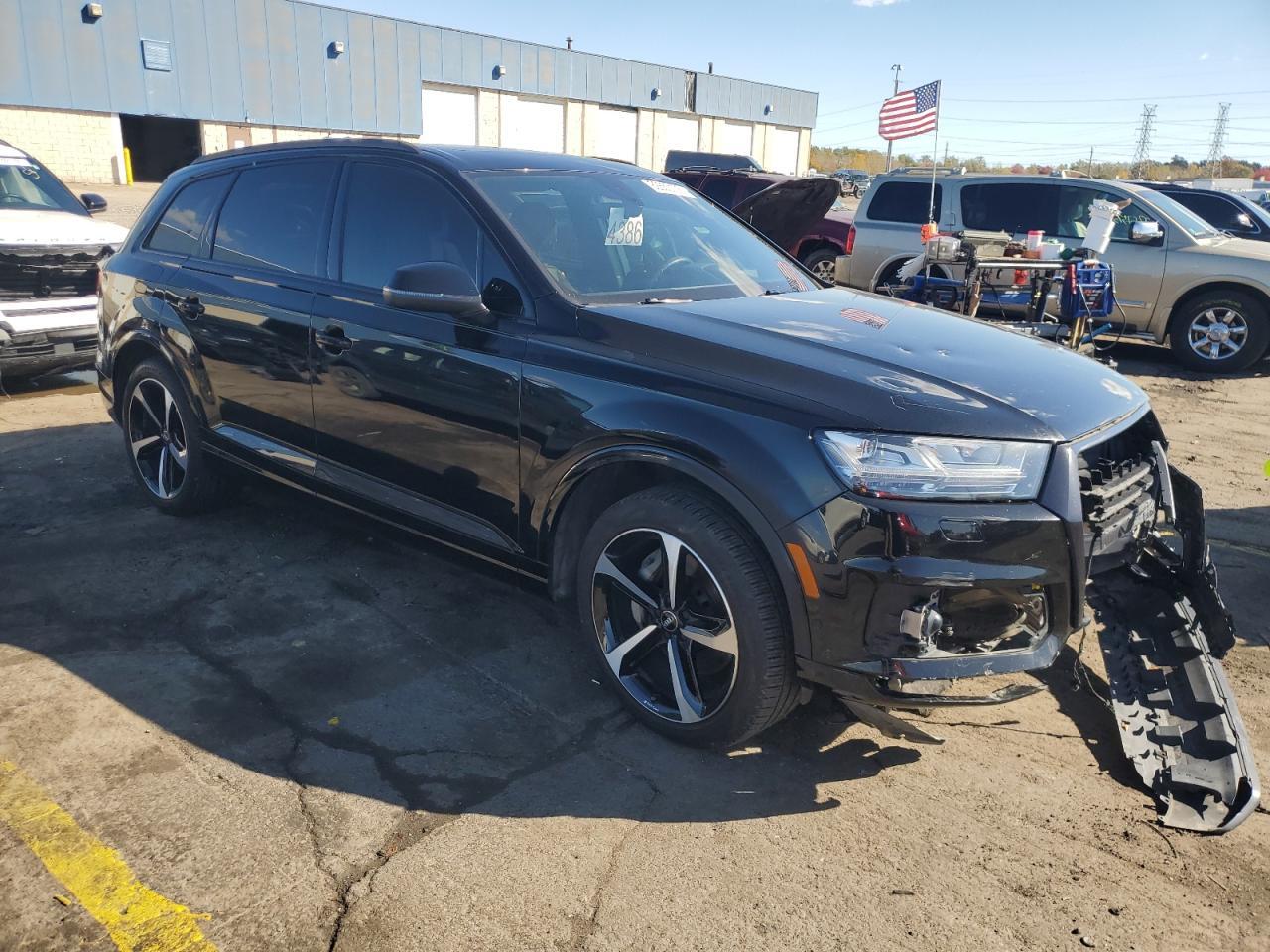 2019 Audi Q7 Prestige - Image 4