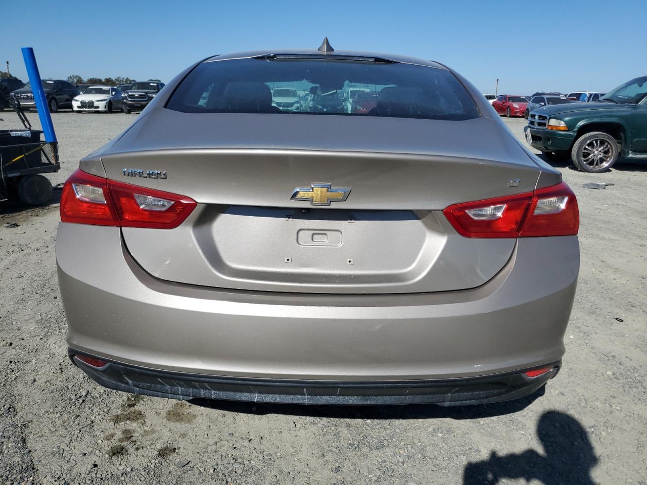 2023 Chevrolet Malibu Lt - Image 6