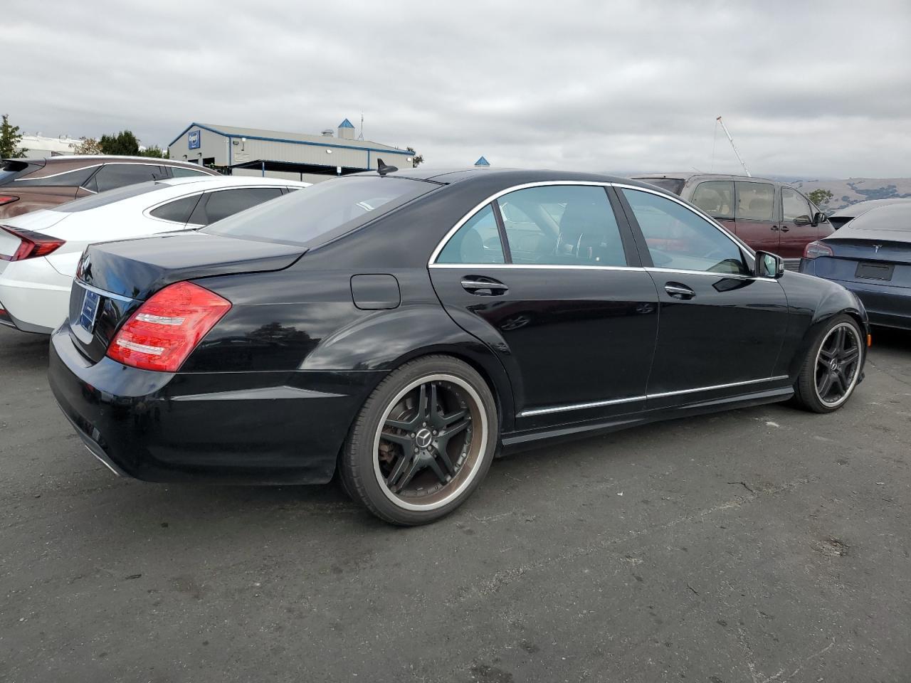 2012 Mercedes-Benz S 550 - Фото 3