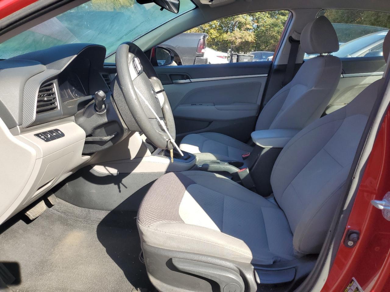 2019 Hyundai Elantra Sel - Фото 7