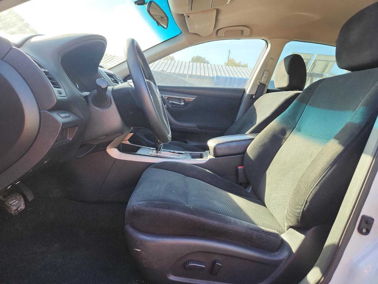 2015 Nissan Altima 2.5 - Image 7