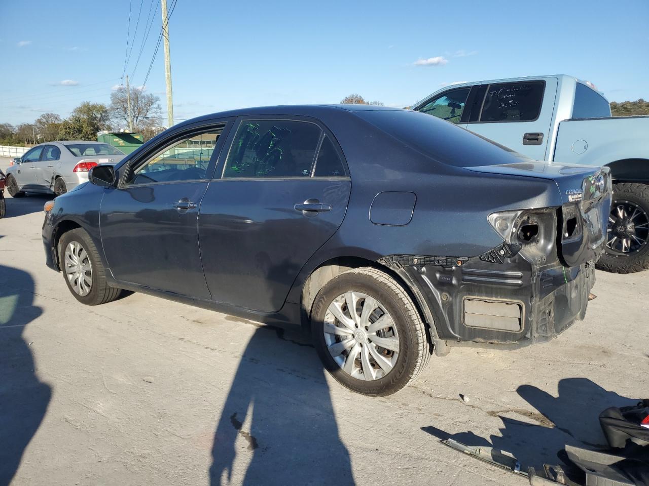 2012 Toyota Corolla Base - Фото 2