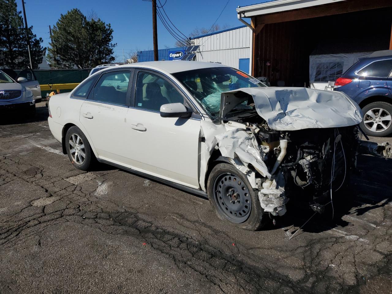 2009 Ford Taurus - Image 4