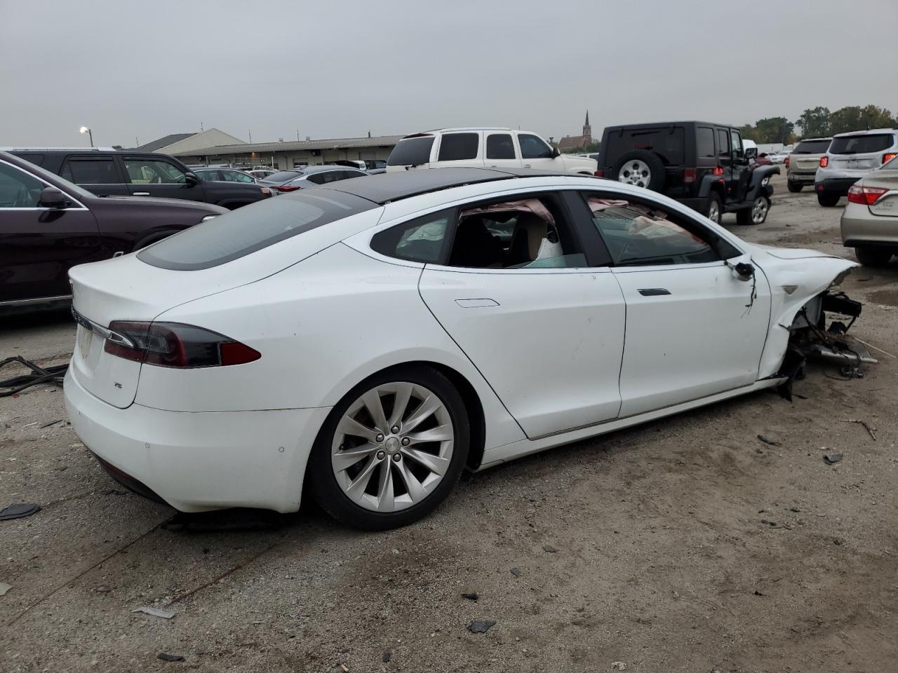 2016 Tesla Model S - Image 3