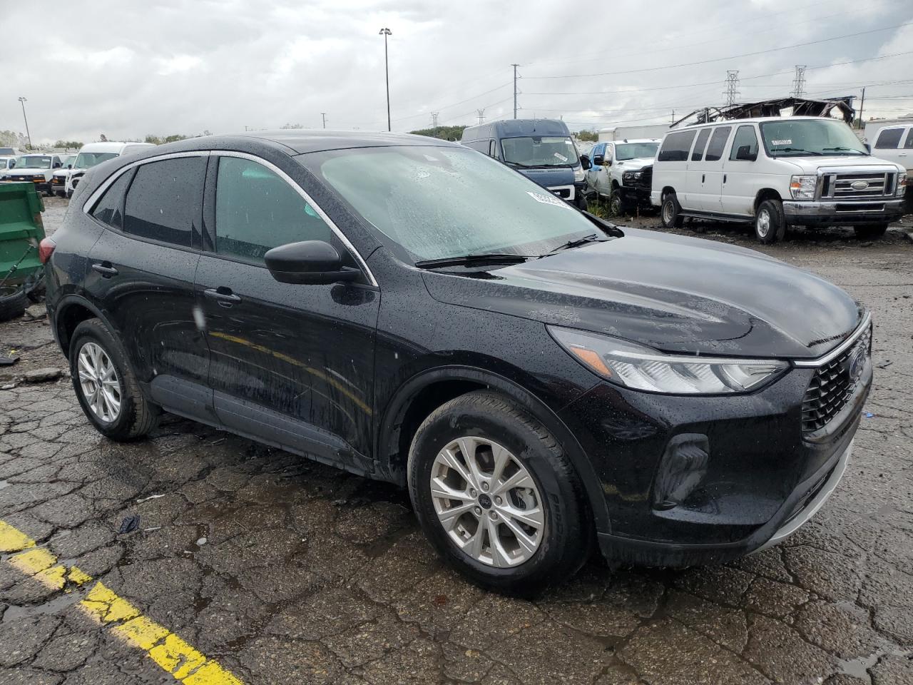 2023 Ford Escape Active - Image 4