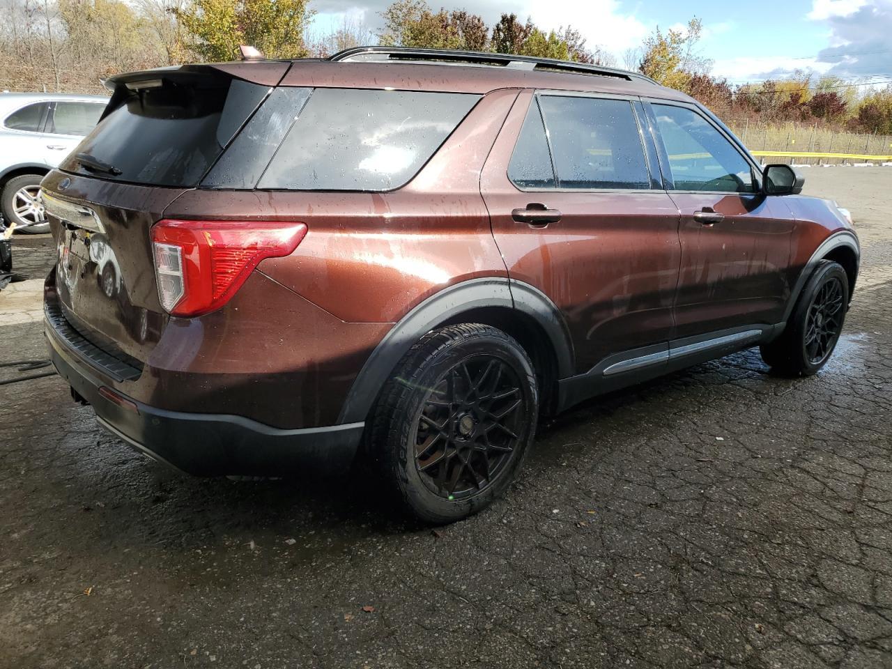 2020 Ford Explorer Xlt - Image 3