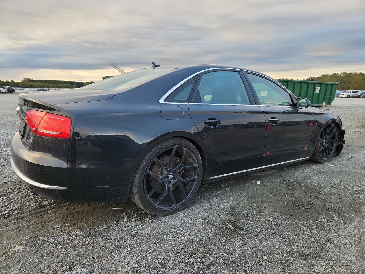 2012 Audi A8 Quattro - Фото 3