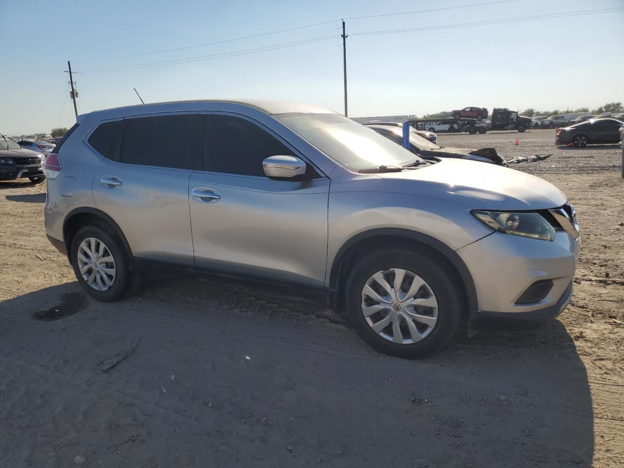 2015 Nissan Rogue S - Фото 4