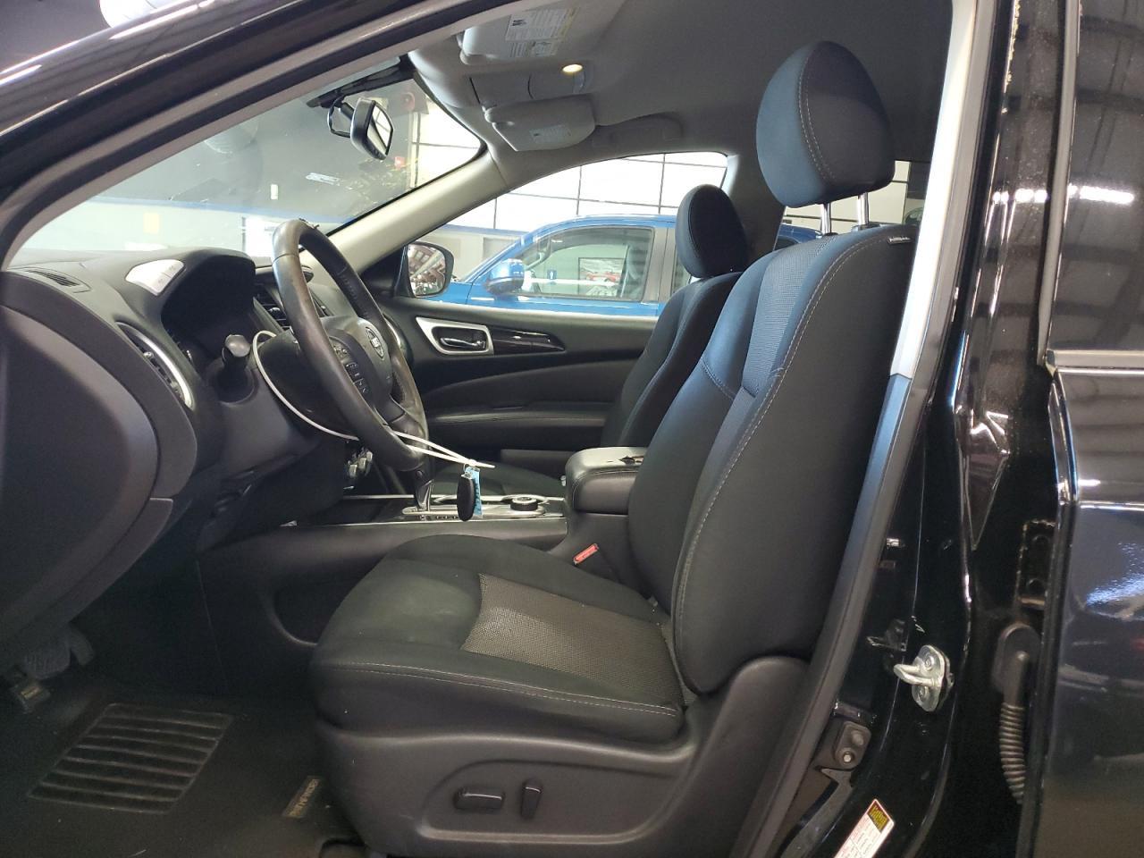 2019 Nissan Pathfinder S - Image 7