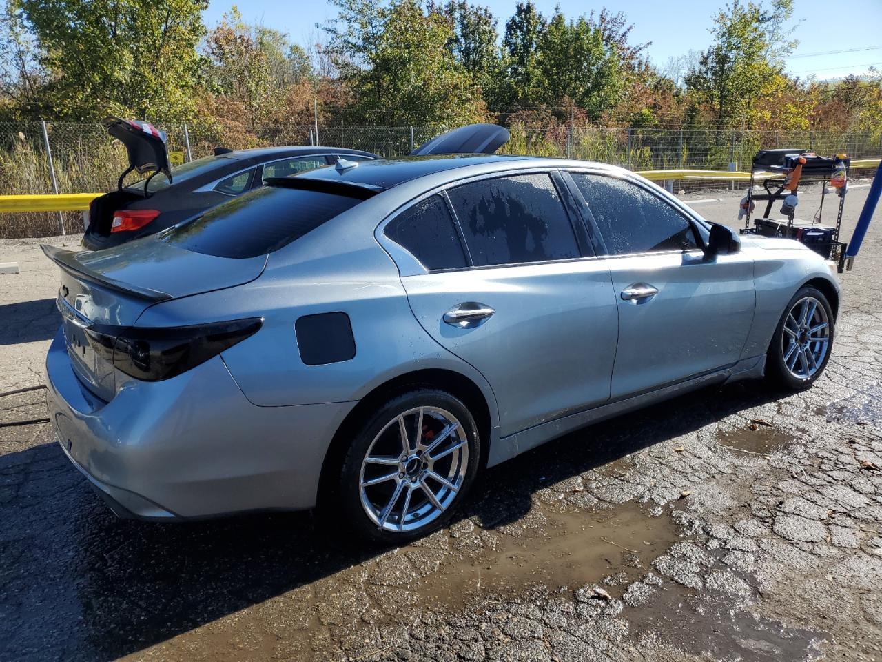 2019 Infiniti Q50 Luxe - Фото 3