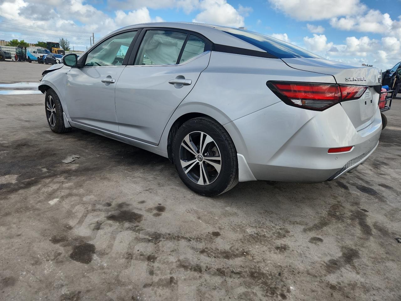 2020 Nissan Sentra Sv - Фото 2