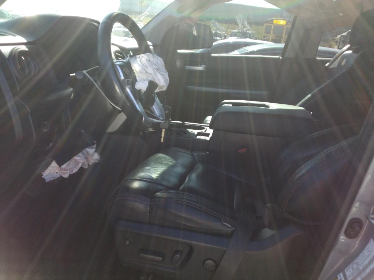 2020 Toyota Tundra Crewmax Sr5 - Image 7