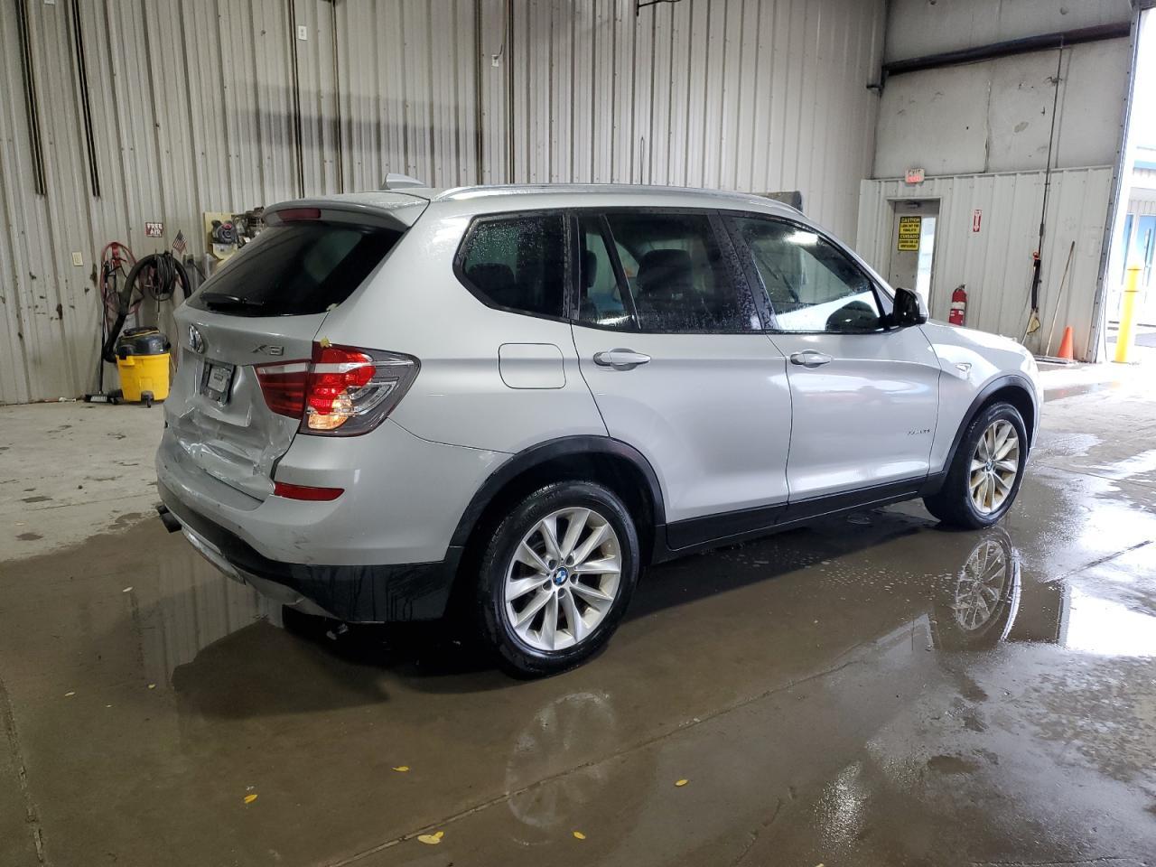 2017 BMW X3 xDrive28I - Image 3