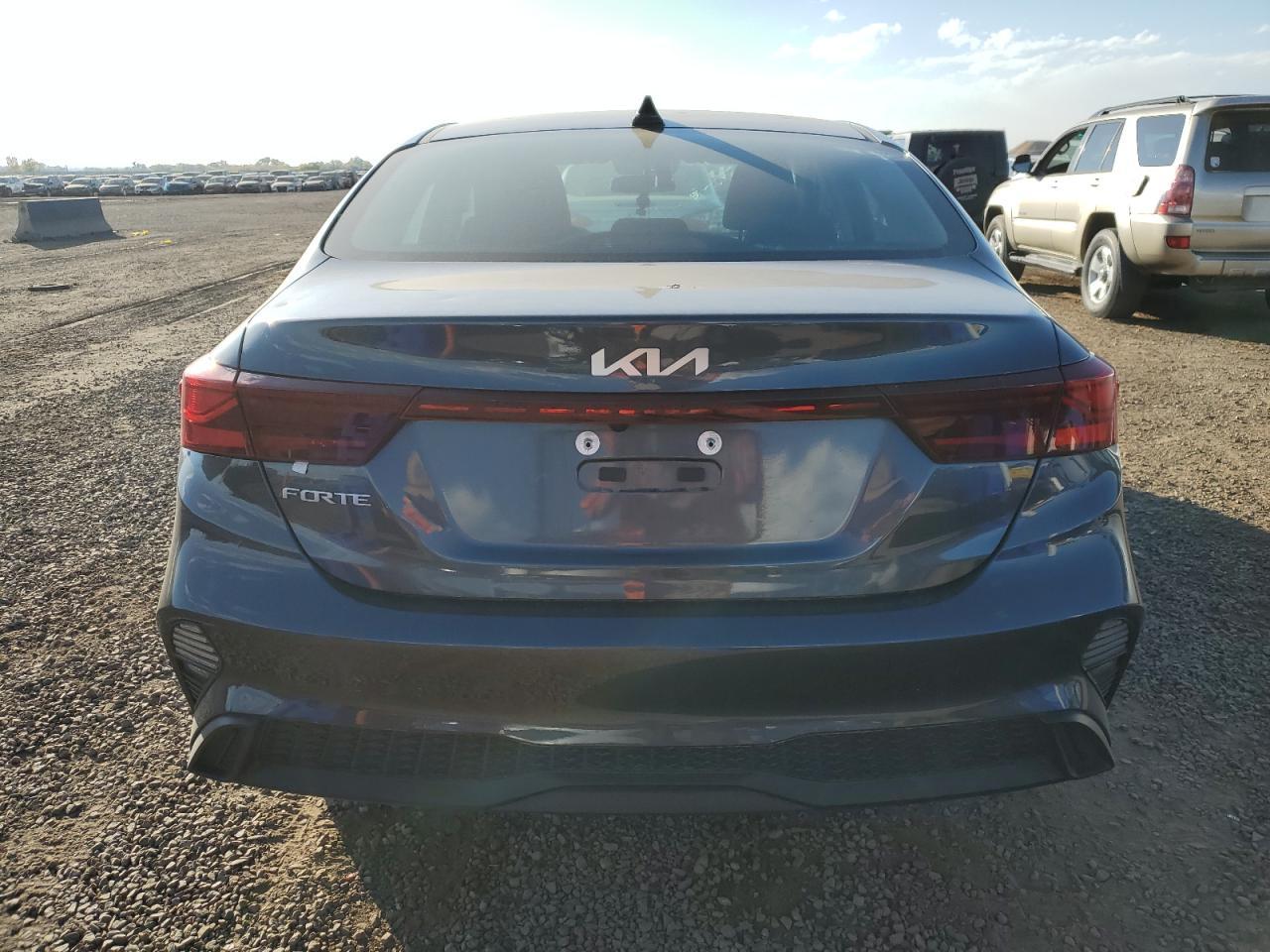 2024 Kia Forte Lx - Фото 6