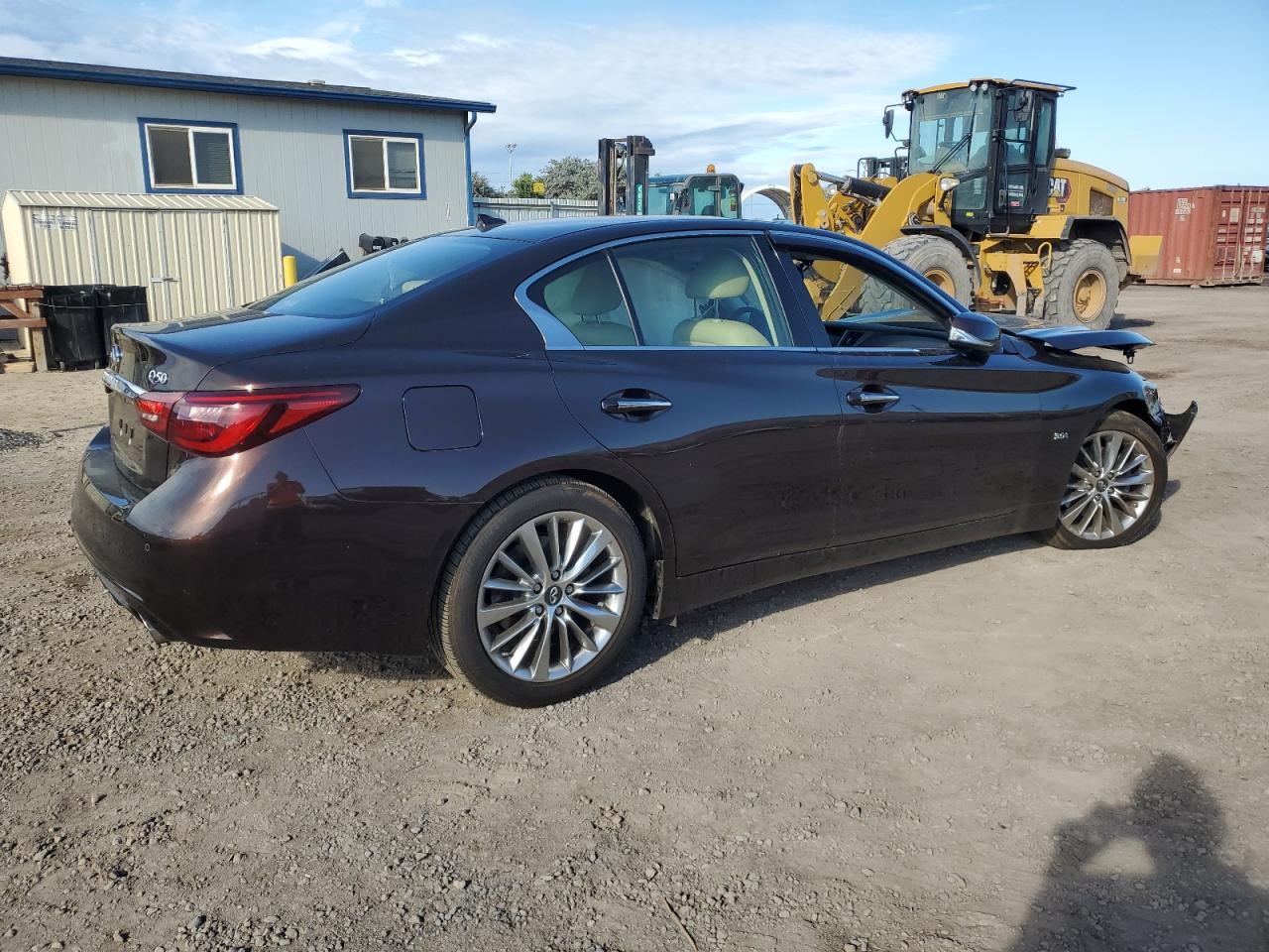 2018 Infiniti Q50 Luxe - Фото 3