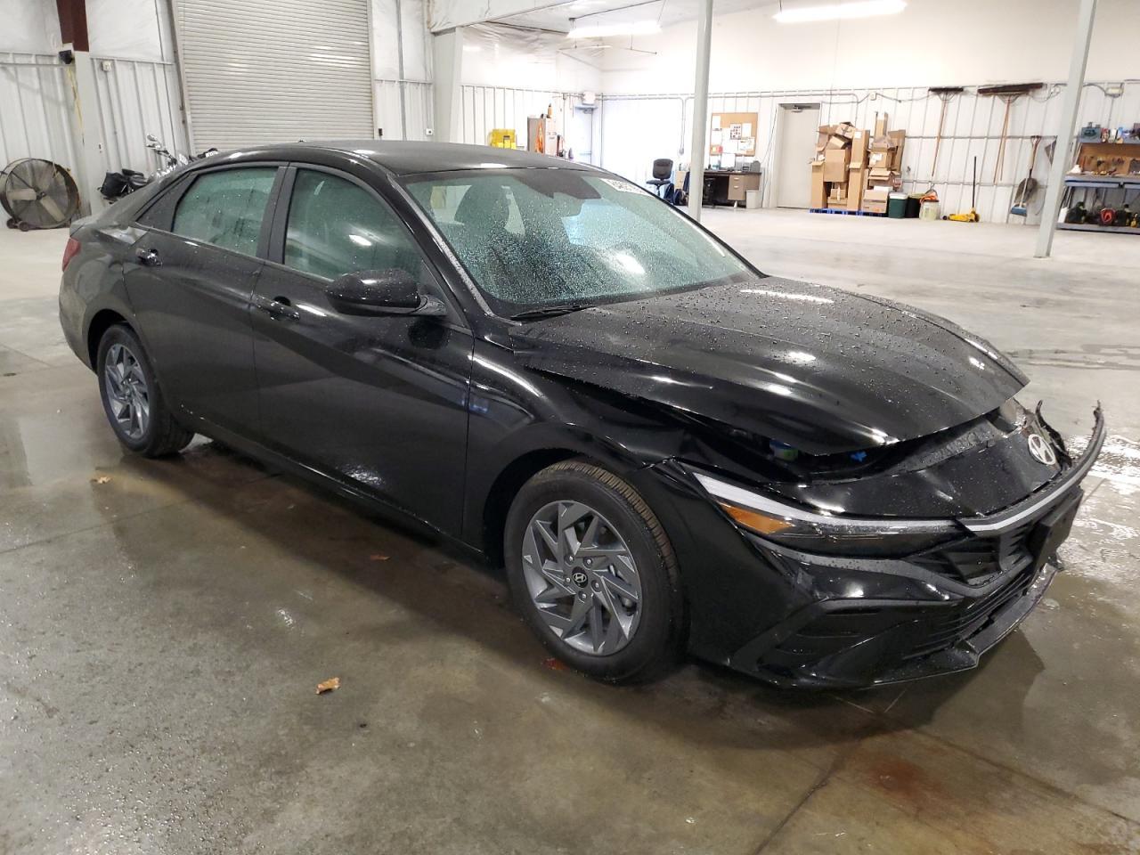 2024 Hyundai Elantra Sel - Фото 4