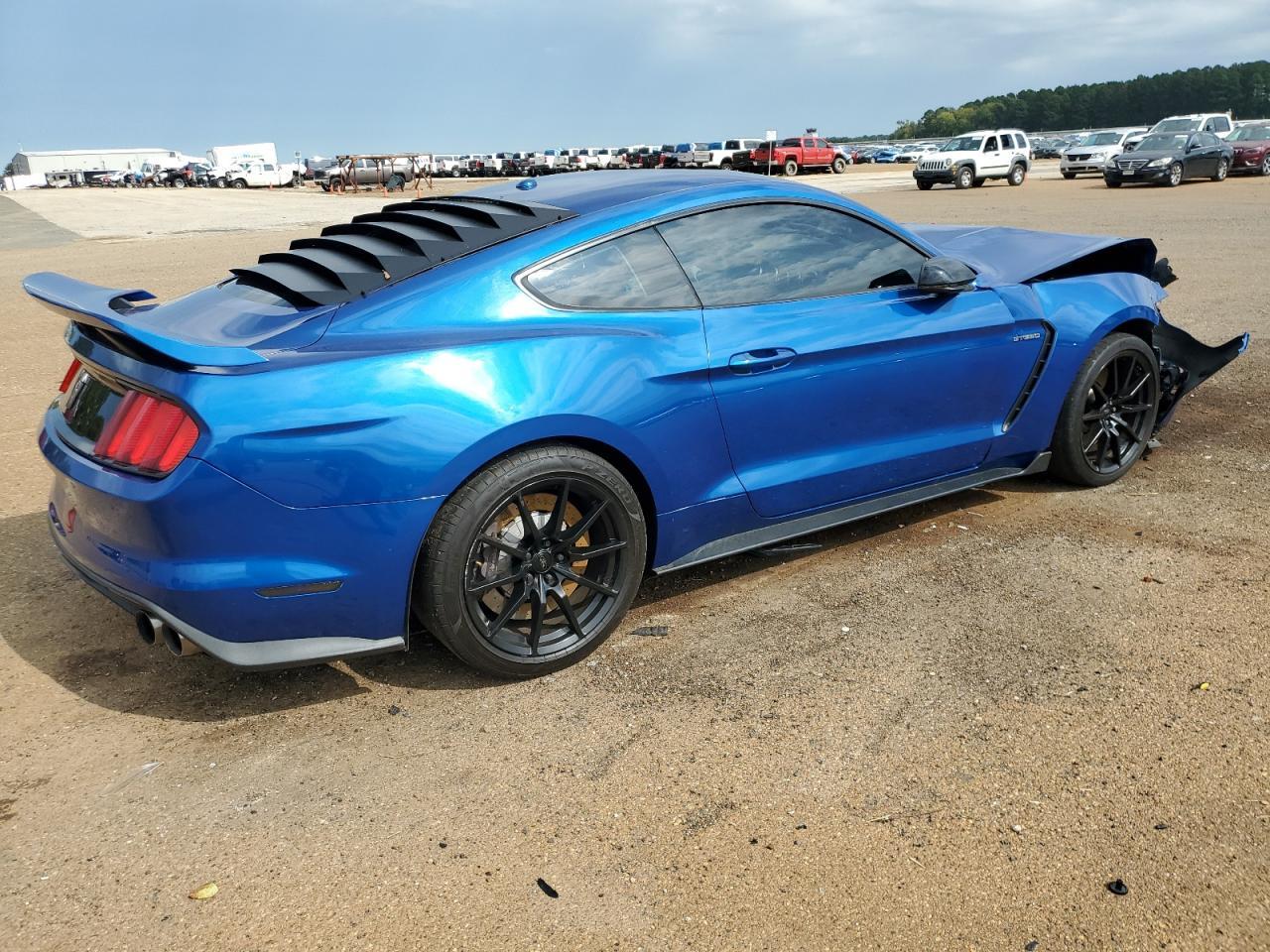 2017 Ford Mustang Shelby Gt350 - Фото 3