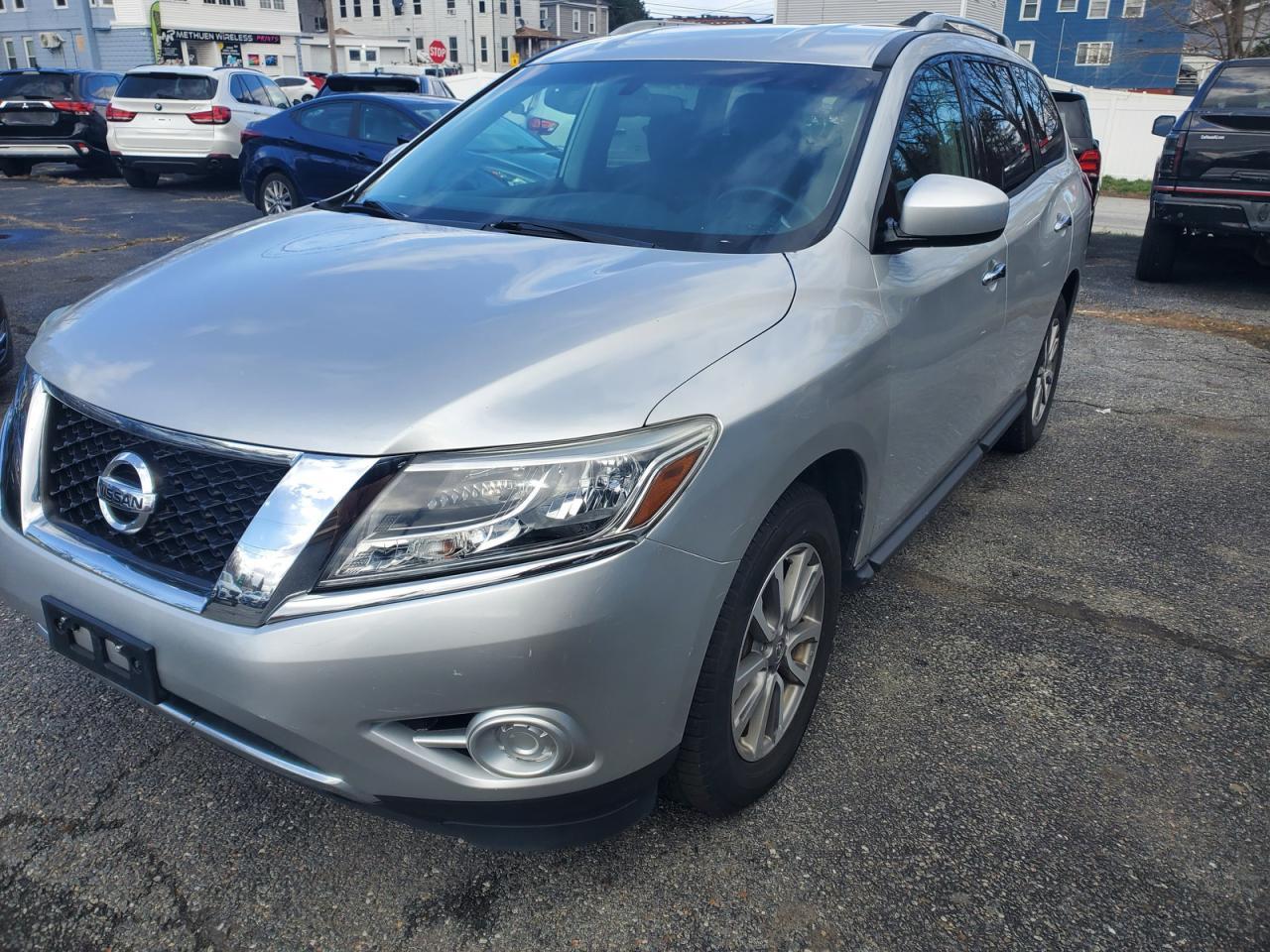 2016 Nissan Pathfinder S - Фото 2