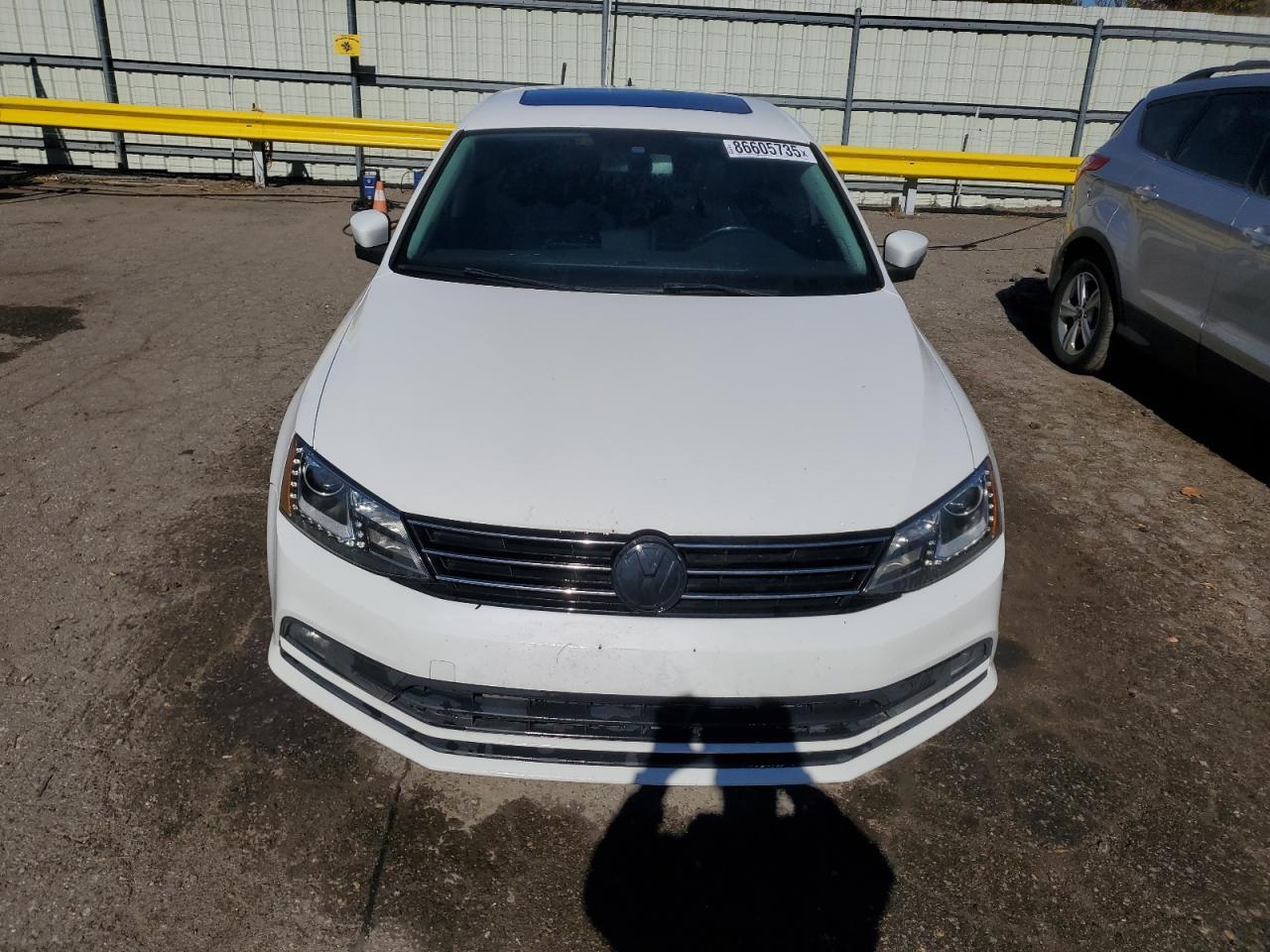 2016 Volkswagen Jetta - Фото 5