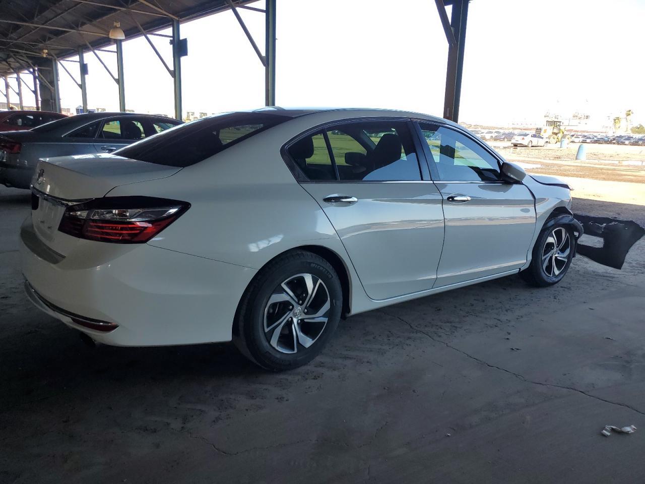 2016 Honda Accord Lx - Фото 3