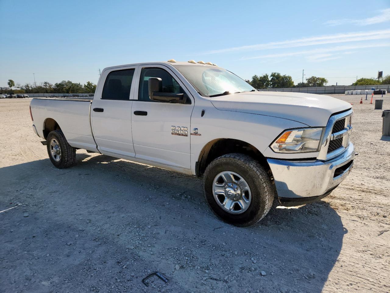2015 Ram 2500 St - Image 4