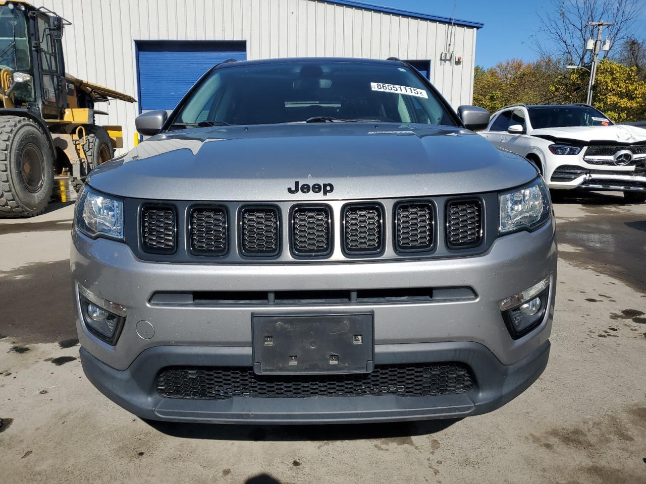 2019 Jeep Compass Latitude - Image 5