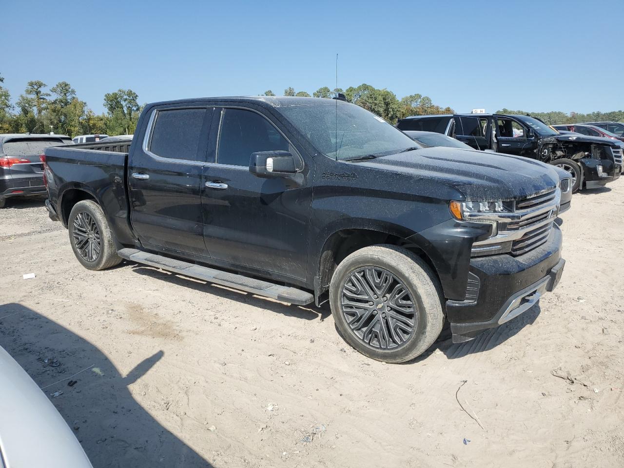 2022 Chevrolet Silverado Ltd C1500 High Country - Фото 4