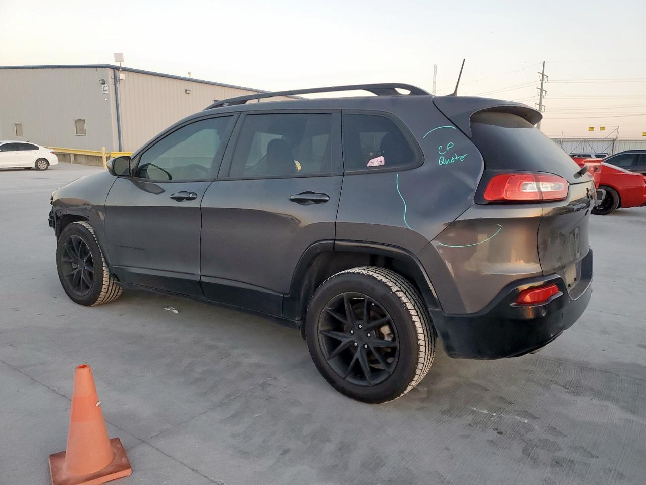 2018 Jeep Cherokee Latitude - Фото 2