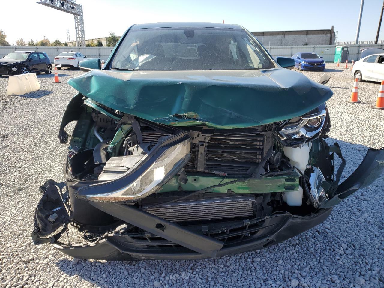 2018 Chevrolet Equinox Lt - Image 5