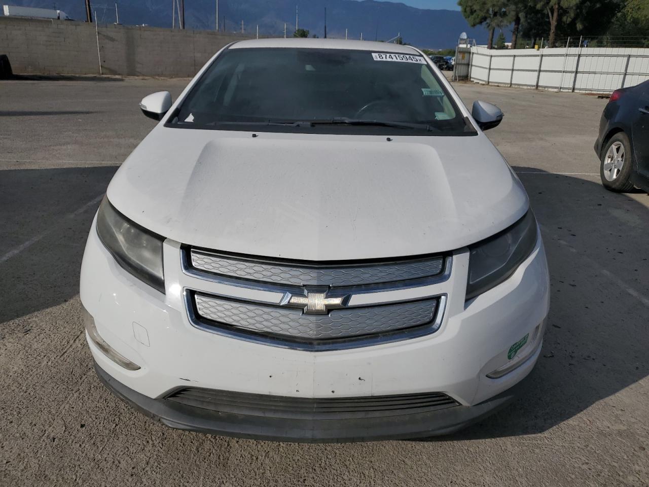 2014 Chevrolet Volt - Image 5