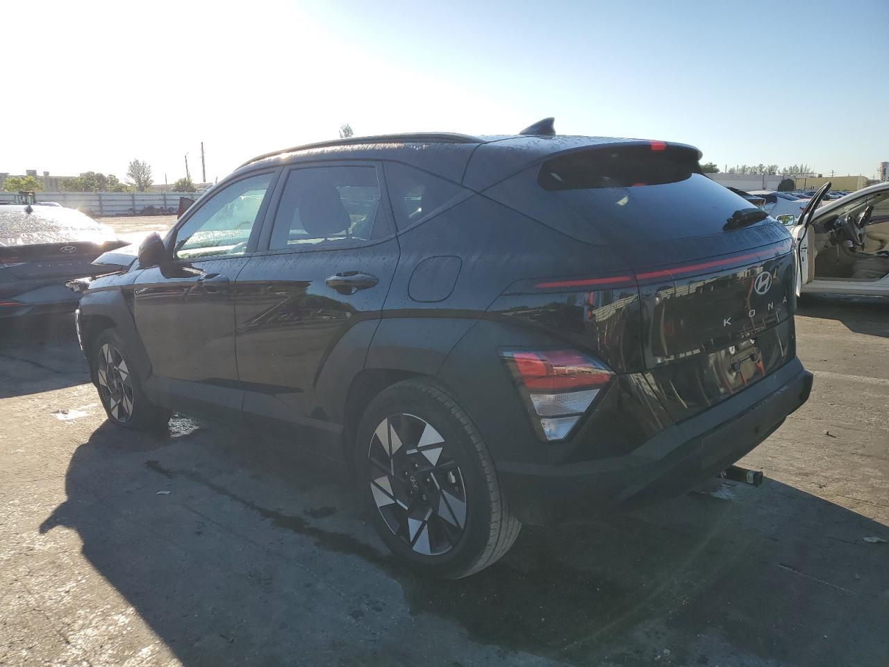 2025 Hyundai Kona Sel - Фото 2