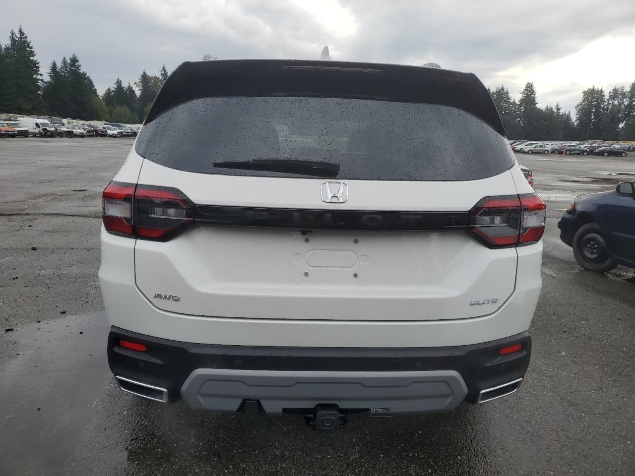 2025 Honda Pilot Elite - Image 6