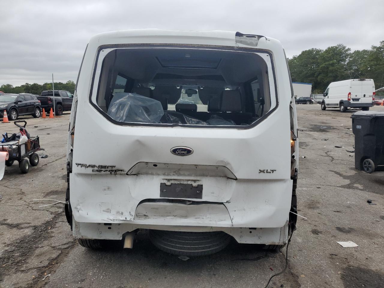 2015 Ford Transit Connect Xlt - Фото 6