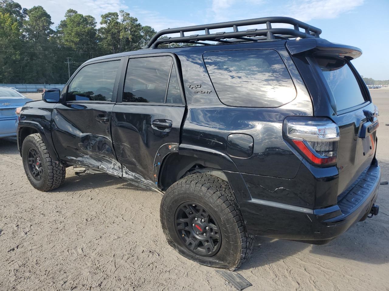 2022 Toyota 4Runner Sr5 Premium - Фото 2