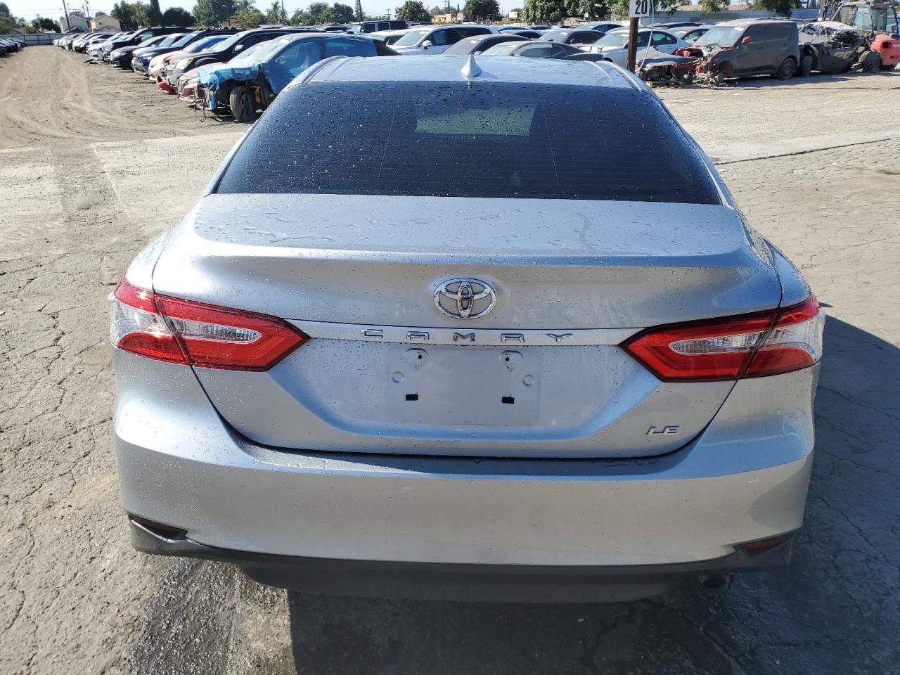 2019 Toyota Camry L - Фото 6