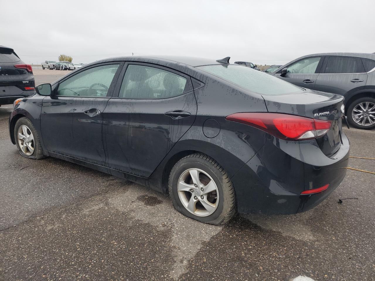 2015 Hyundai Elantra Se - Фото 2
