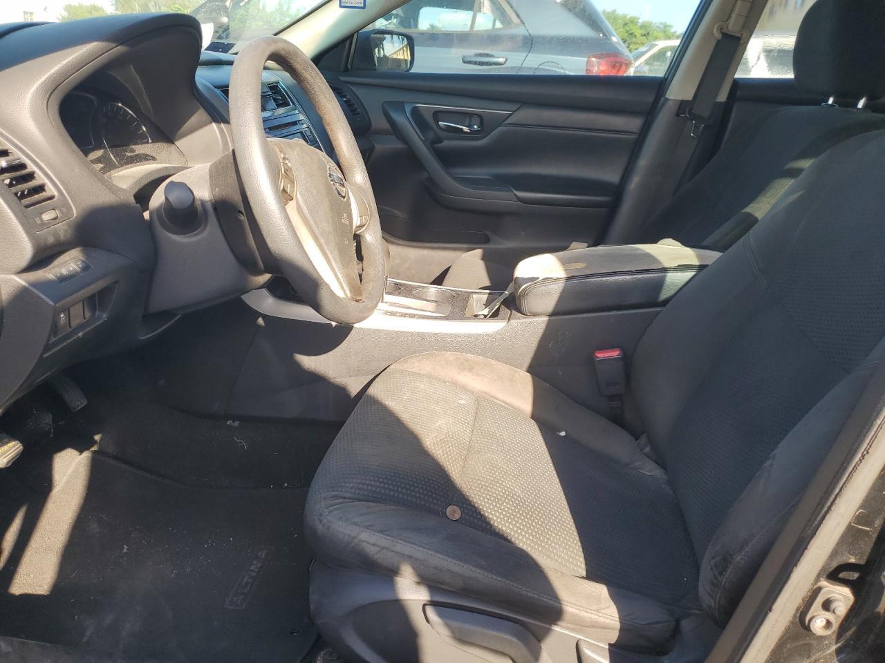 2015 Nissan Altima 2.5 - Фото 7