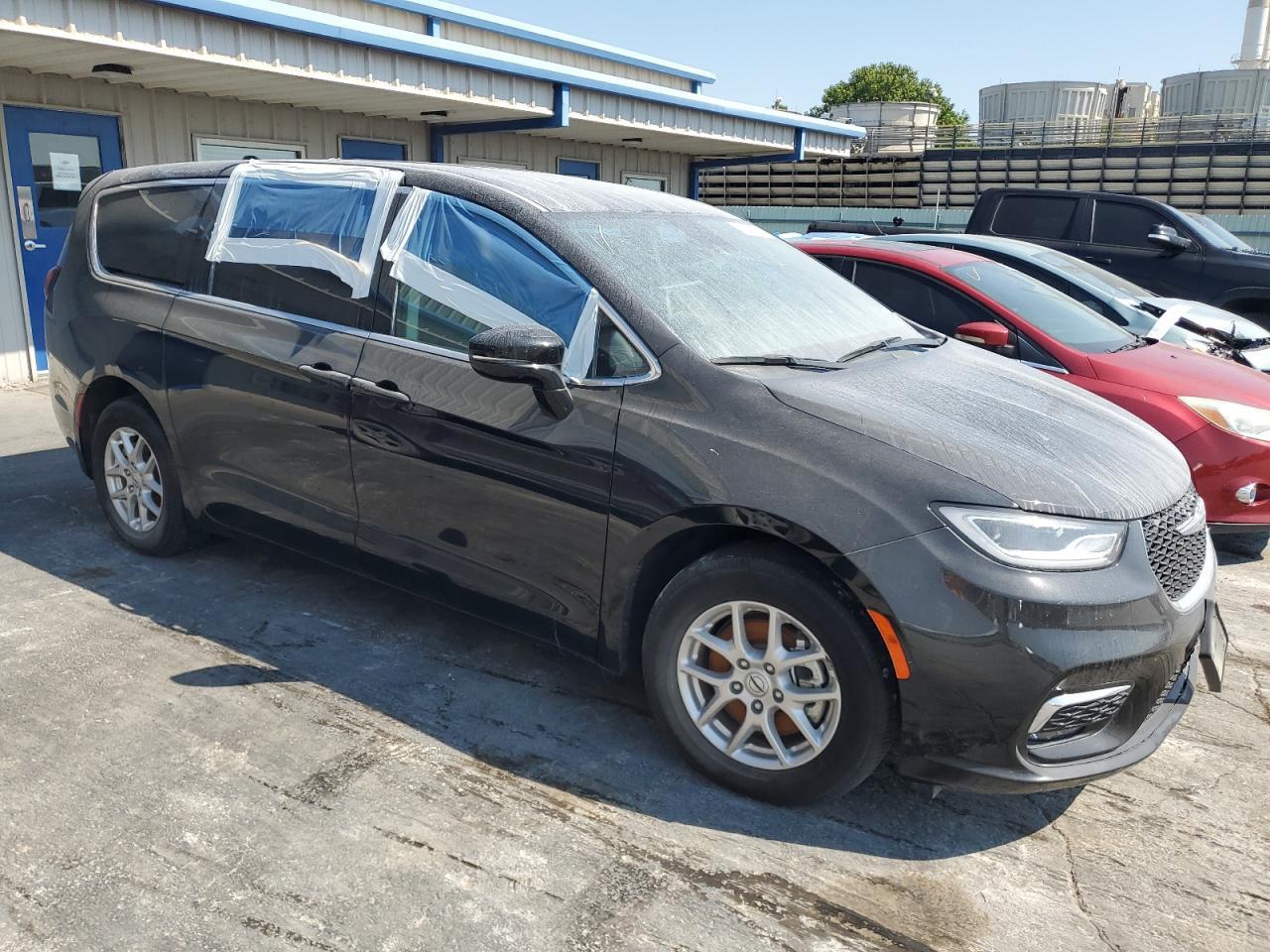 2024 Chrysler Pacifica Touring L - Фото 4