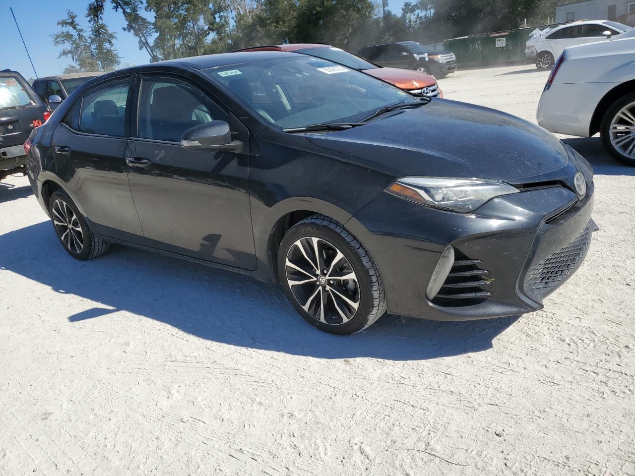 2017 Toyota Corolla L - Фото 4