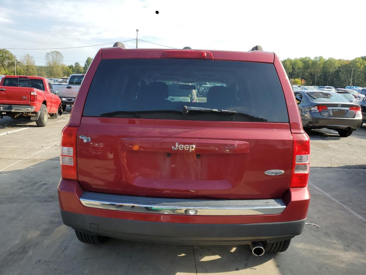 2016 Jeep Patriot Latitude - Фото 6