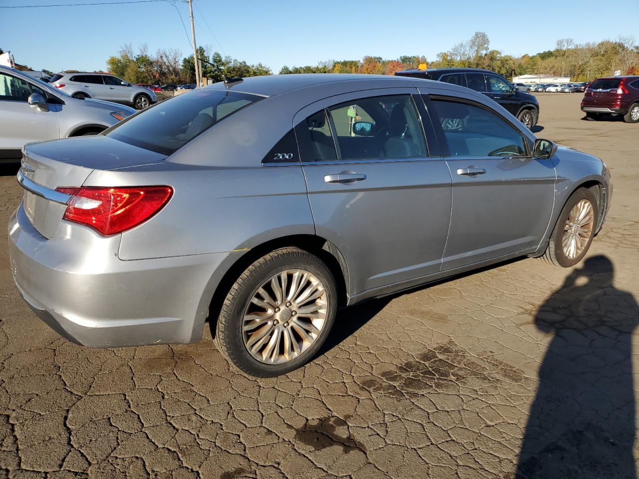 2013 Chrysler 200 Lx - Image 3