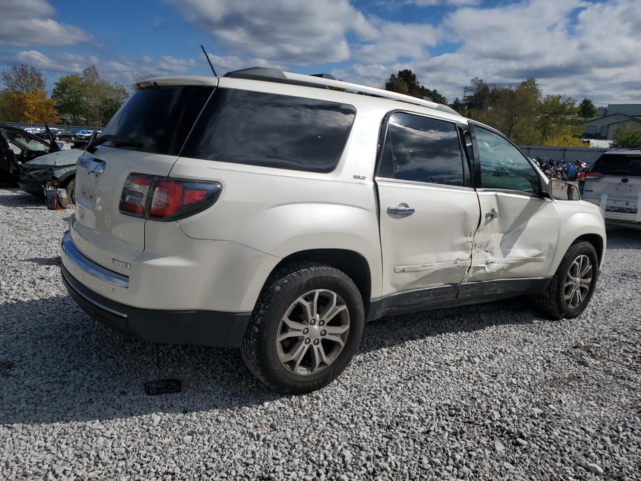 2015 GMC Acadia Slt-1 - Image 3