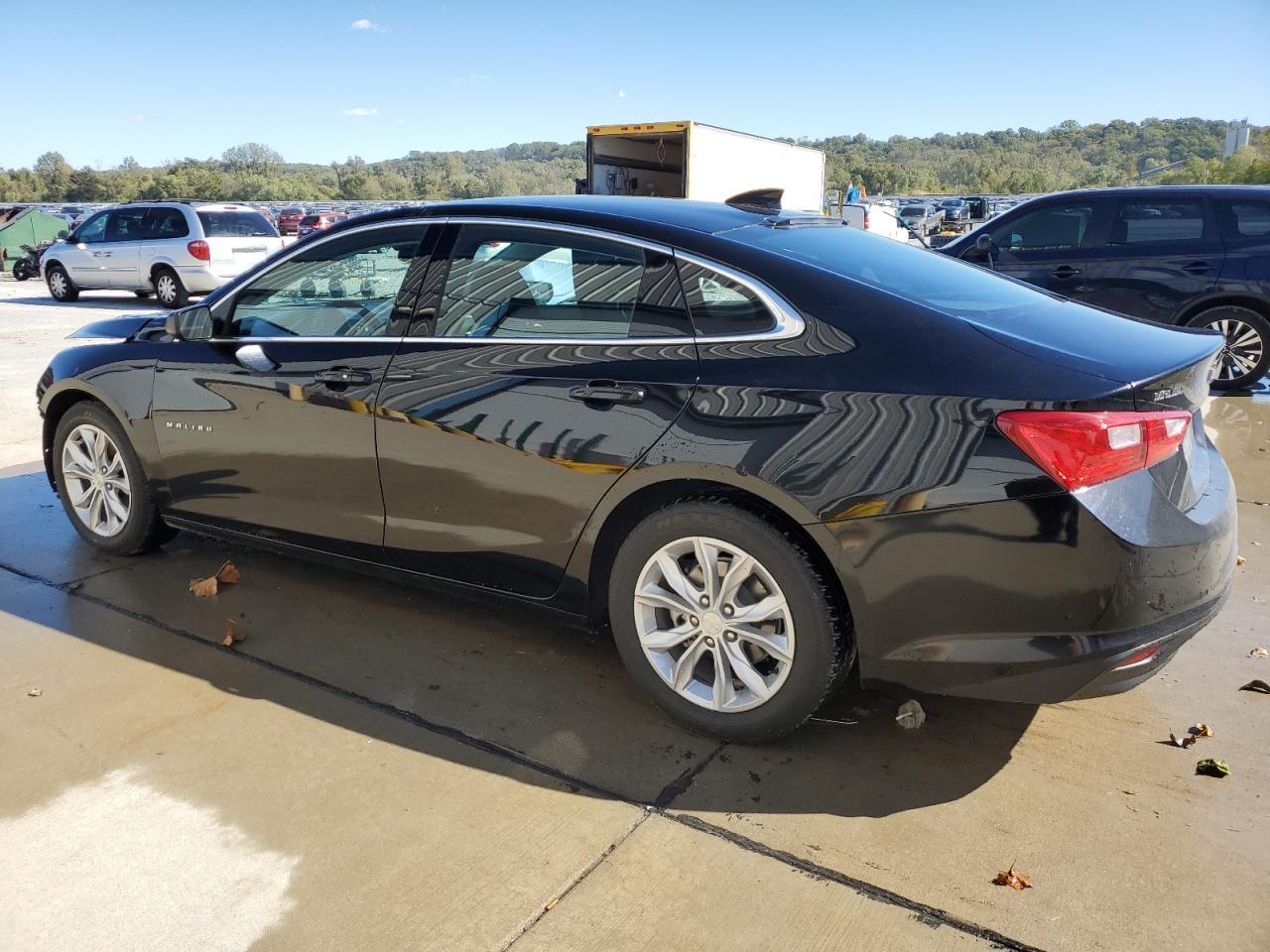 2023 Chevrolet Malibu Lt - Фото 2