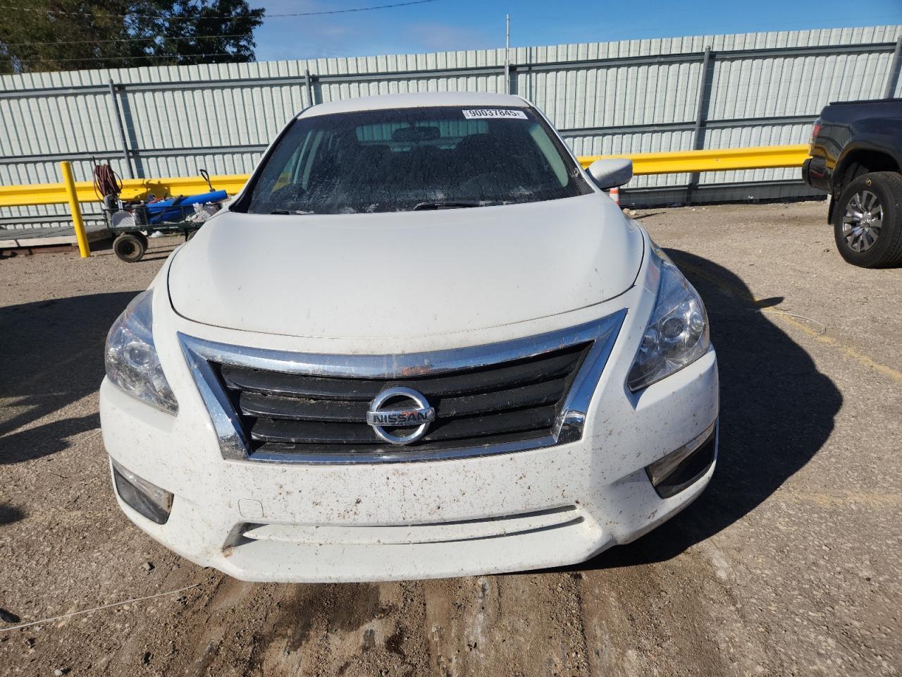 2015 Nissan Altima 2.5 - Image 5